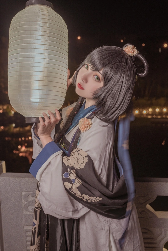 VOCALOID COS洛天依汉服御姐古风 - 斯文文文文