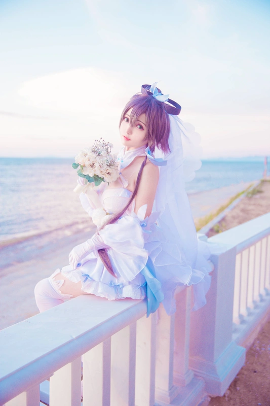 VOCALOIDCOS洛天依御姐美如画花嫁 - 斯文文文文