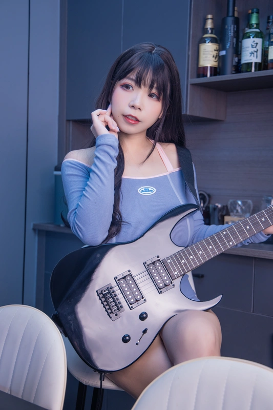 吉他妹妹2.0 - 无颜小天使wy
